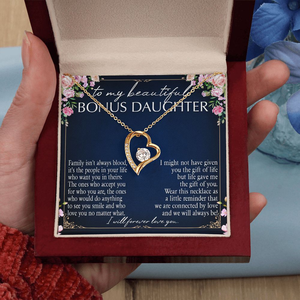 Family forever deals daughter necklace